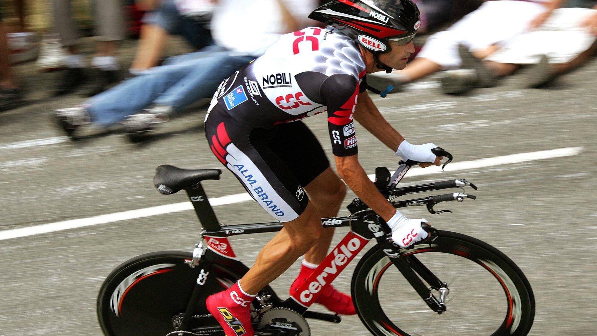 混血新星邱天引关注,张云松透露还需锤炼一至两年方能亮相CBA赛场