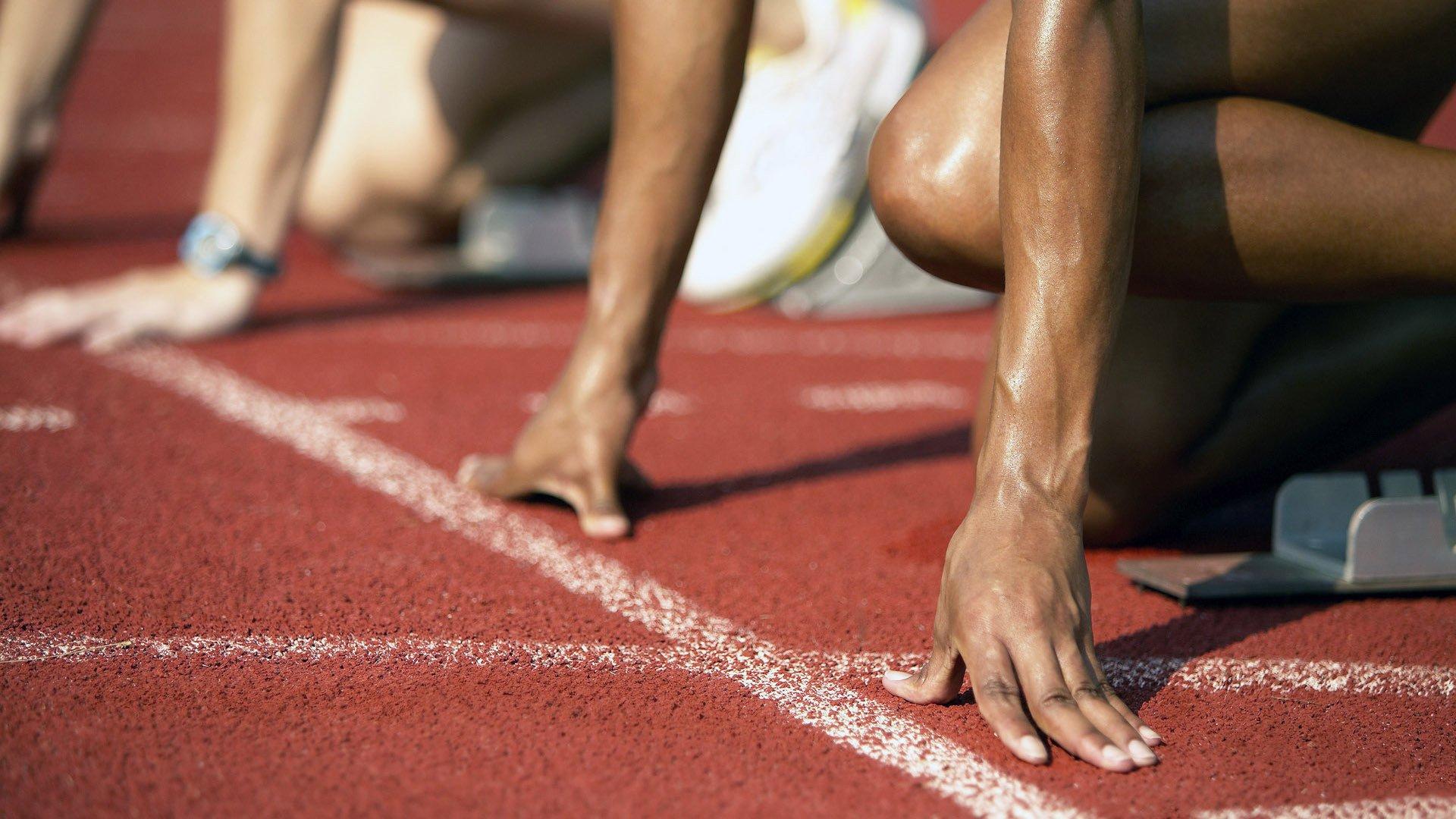 布泽尔状态成疑，球队外援调整进入倒计时，季后赛前景蒙上阴影