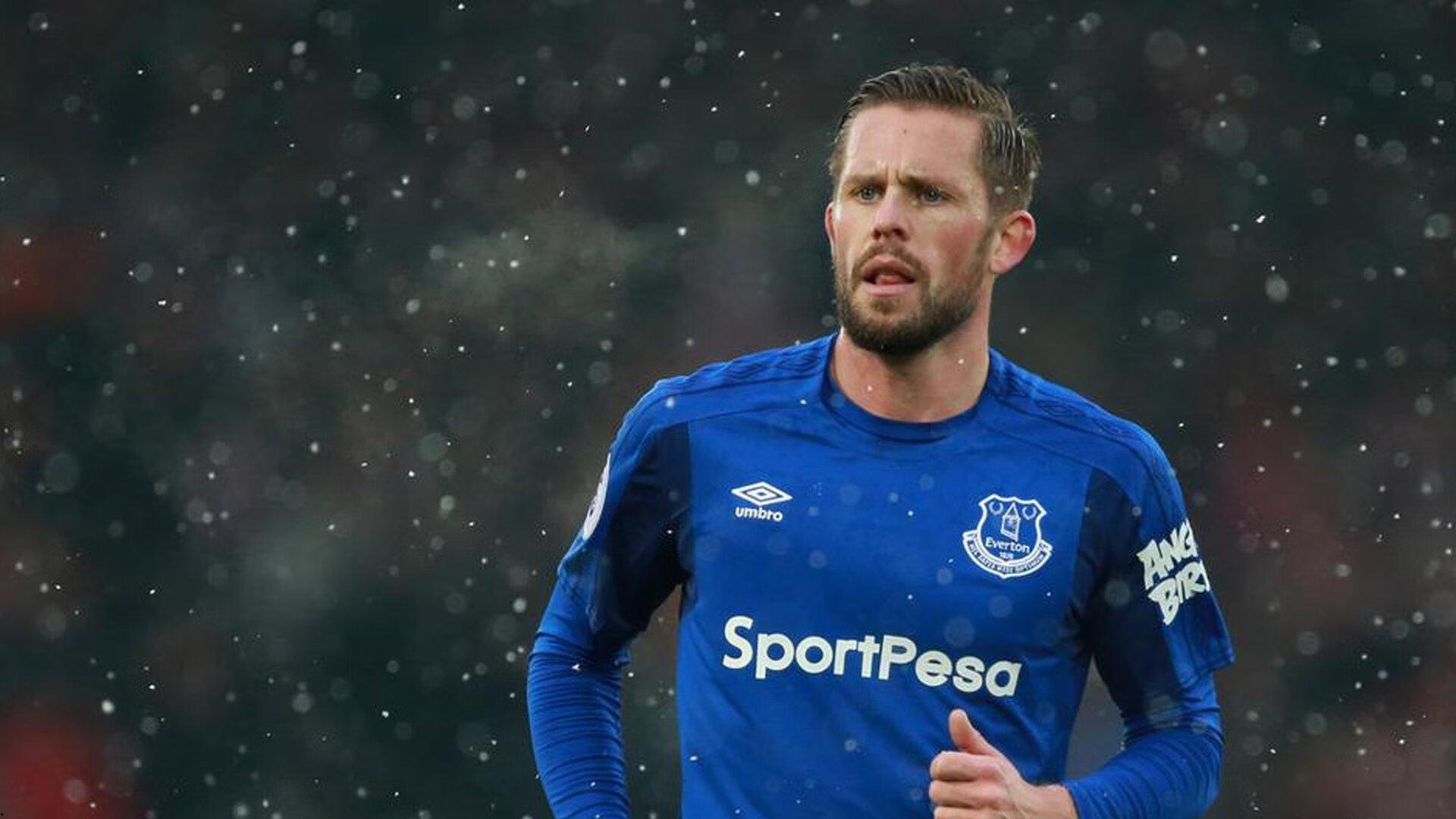 罗马诺独家披露，萨拉赫团队否认冬窗接触利物浦，未来仍悬而未决